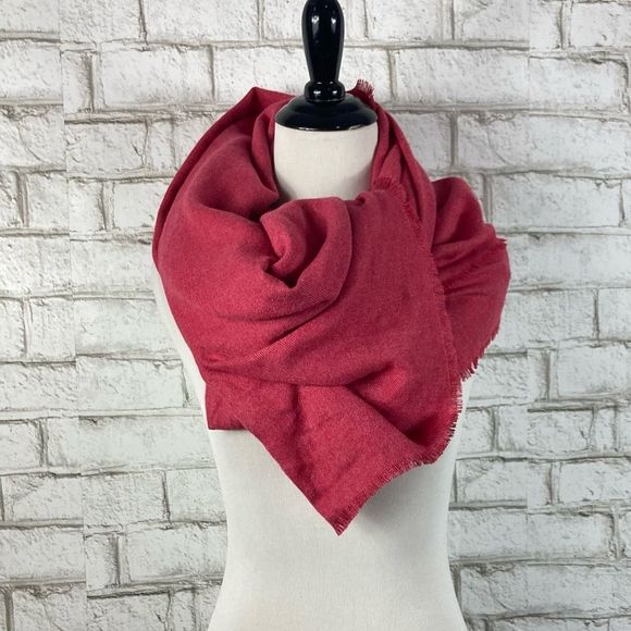 Red oversized wrap blanket scarf - Picture 1 of 3